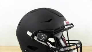 Riddell SpeedFlex vs Schutt Vengeance VTD II Football Helmet Comparison [upl. by Yahsal]